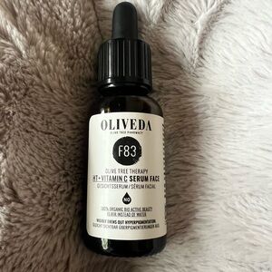 Veda HT-Vitamin C Serum Face - Black